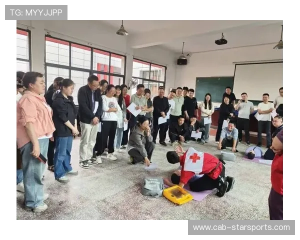 国际拳击联盟在教练员培训中加入应急医学知识提升现场救护能力